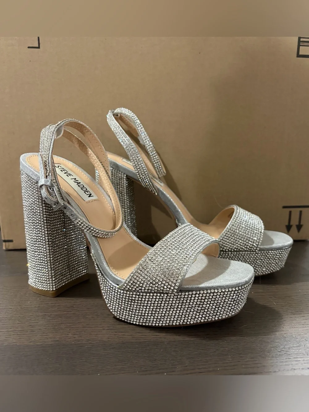 Steve Madden Silver Rhinestone Platform Heels Size 6M